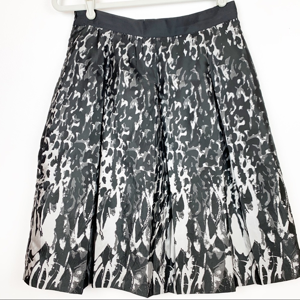 MARIO SERRANI ITALY SKIRT SIZE 4